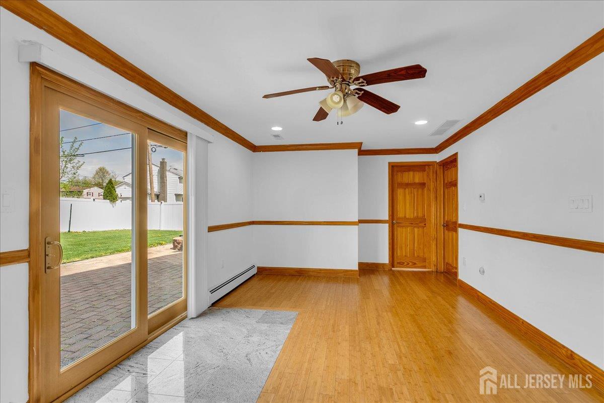 95 Calvert Avenue West Edison, NJ 08820 - Photo 21 of 55