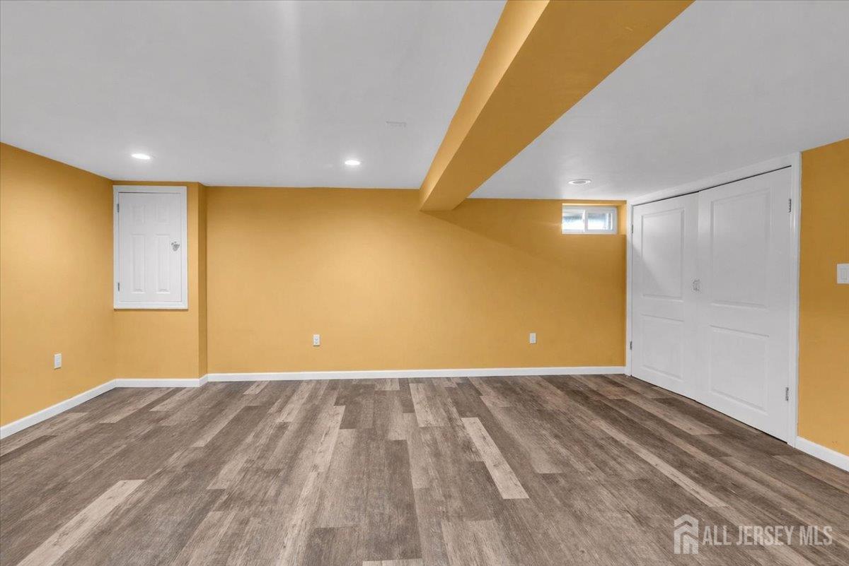 95 Calvert Avenue West Edison, NJ 08820 - Photo 36 of 55