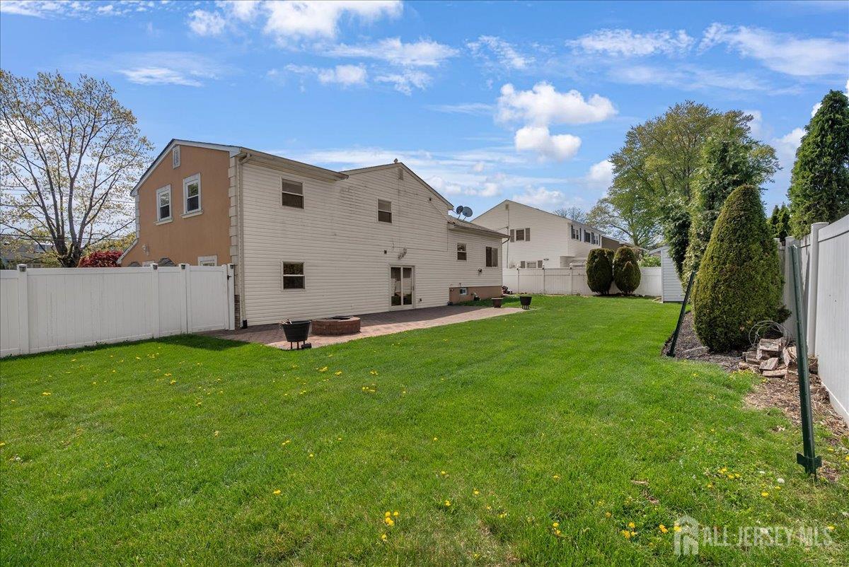 95 Calvert Avenue West Edison, NJ 08820 - Photo 41 of 55