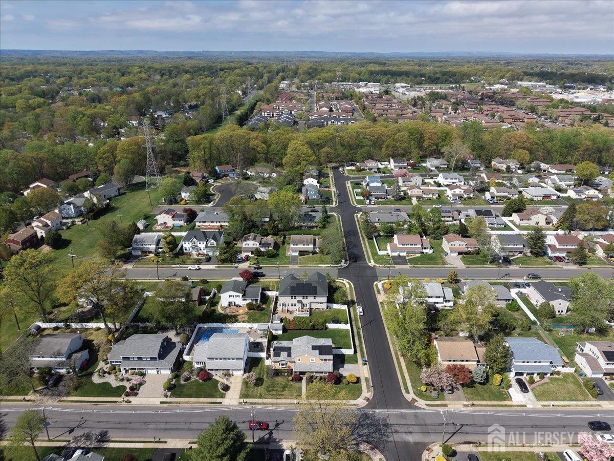 95 Calvert Avenue West Edison, NJ 08820 - Photo 46 of 55