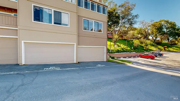 $799,000 | 1253 Royal Oak Terrace, Unit C, Novato, CA 94947