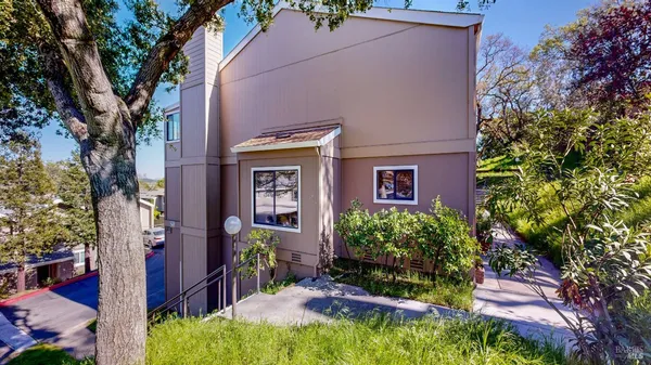 $799,000 | 1253 Royal Oak Terrace, Unit C, Novato, CA 94947