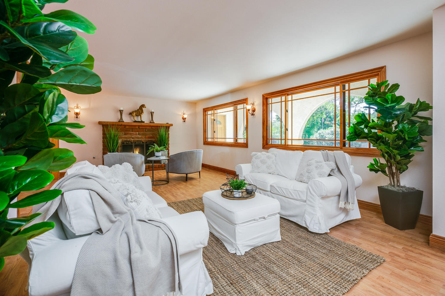 230 Burnham Road Oak View, CA 93022 - Photo 9 of 50 TwoFishDigital_230Burnham-12