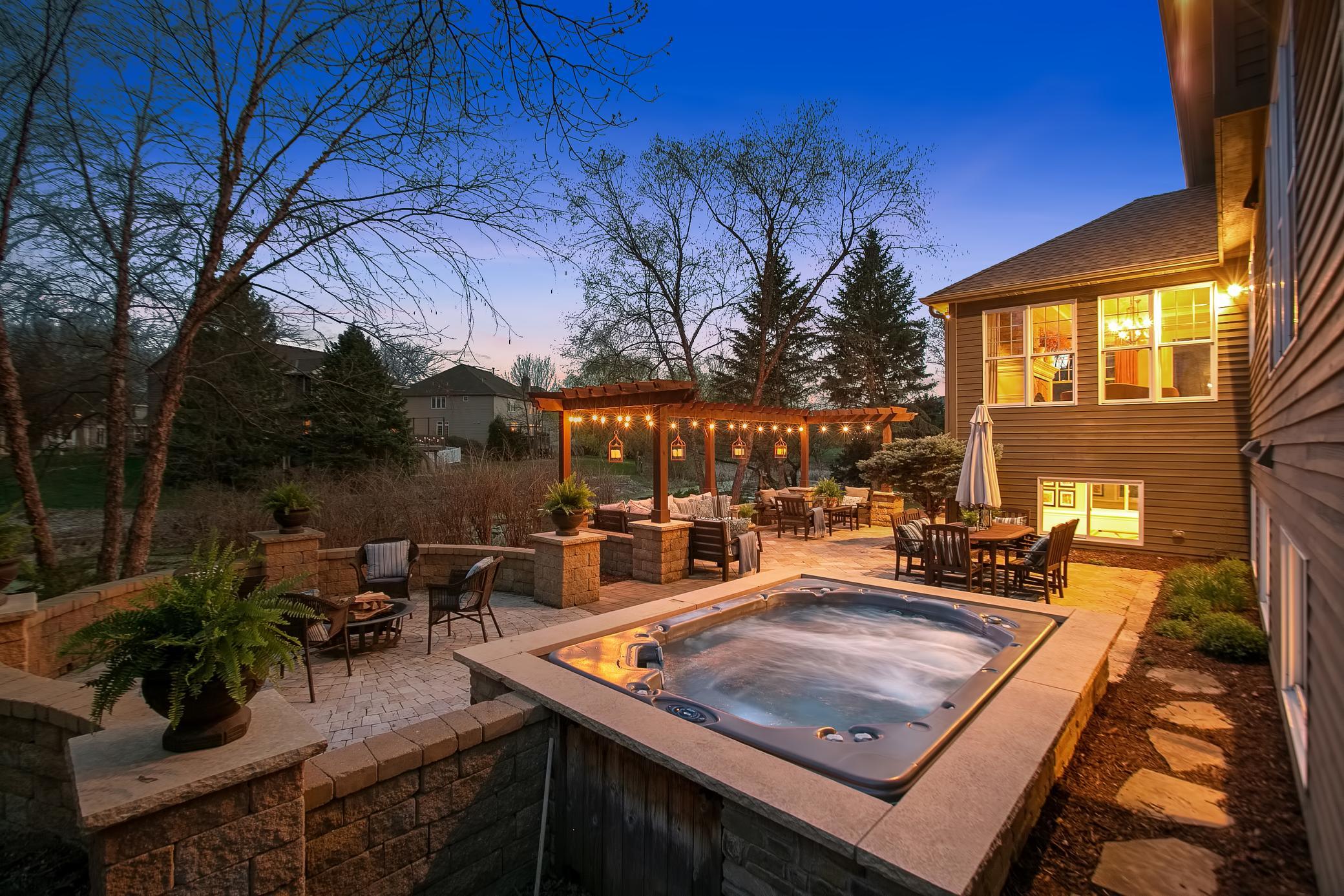 18479 Schroers Farm Road Eden Prairie, MN 55347 - Photo 4 of 60 Gallery Image 4