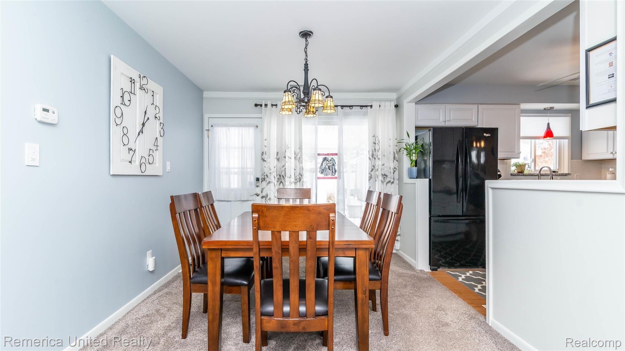 Dining Room.jpg