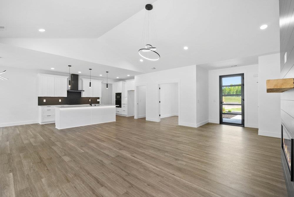 2027 Blessed Drive Inman, SC 29349 - Photo 13 of 46