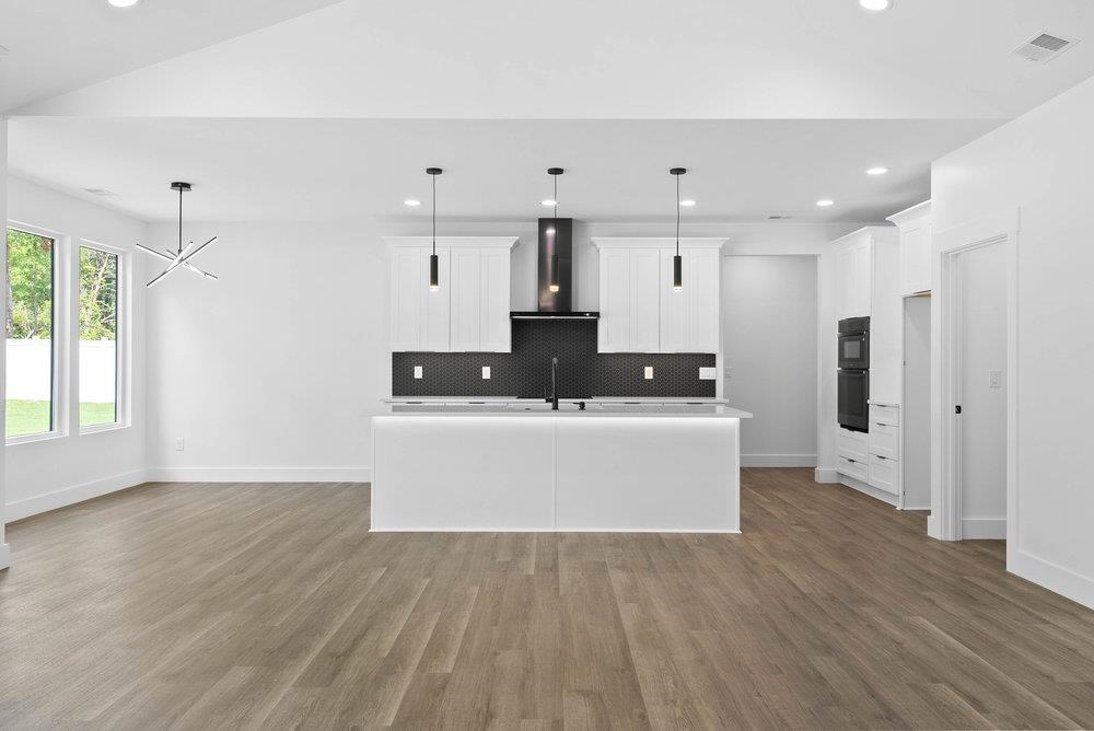 2027 Blessed Drive Inman, SC 29349 - Photo 14 of 46