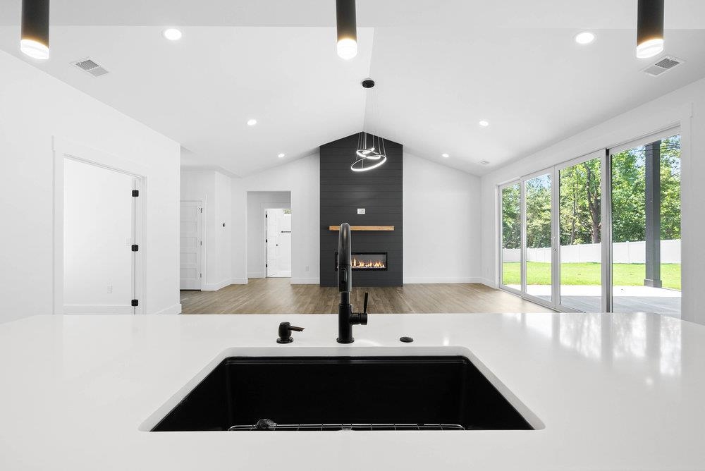 2027 Blessed Drive Inman, SC 29349 - Photo 20 of 46