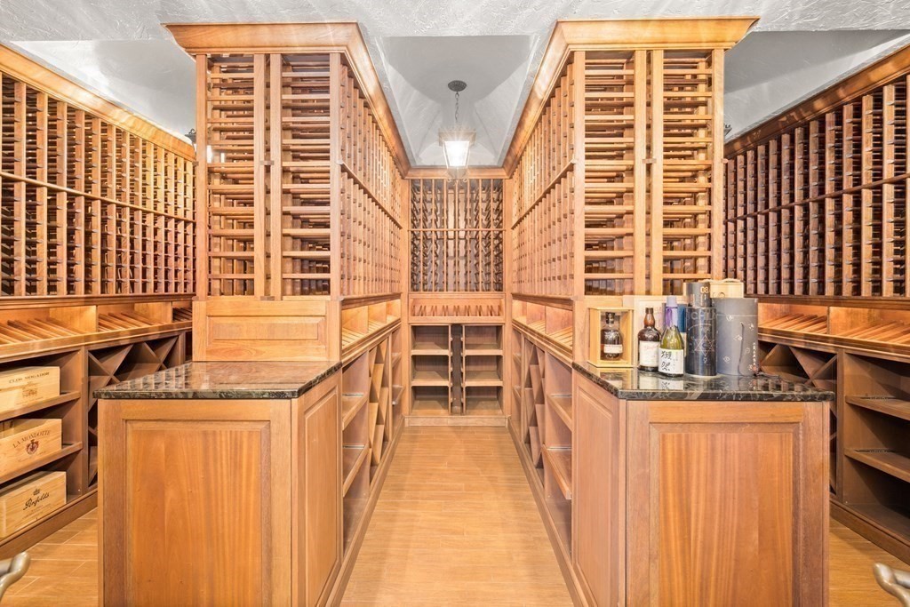 5 Concord Road Weston, MA 02493 - Photo 21 of 41