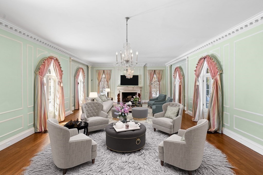 5 Concord Road Weston, MA 02493 - Photo 3 of 41