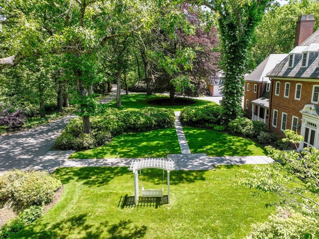 5 Concord Road Weston, MA 02493 - Photo 37 of 41