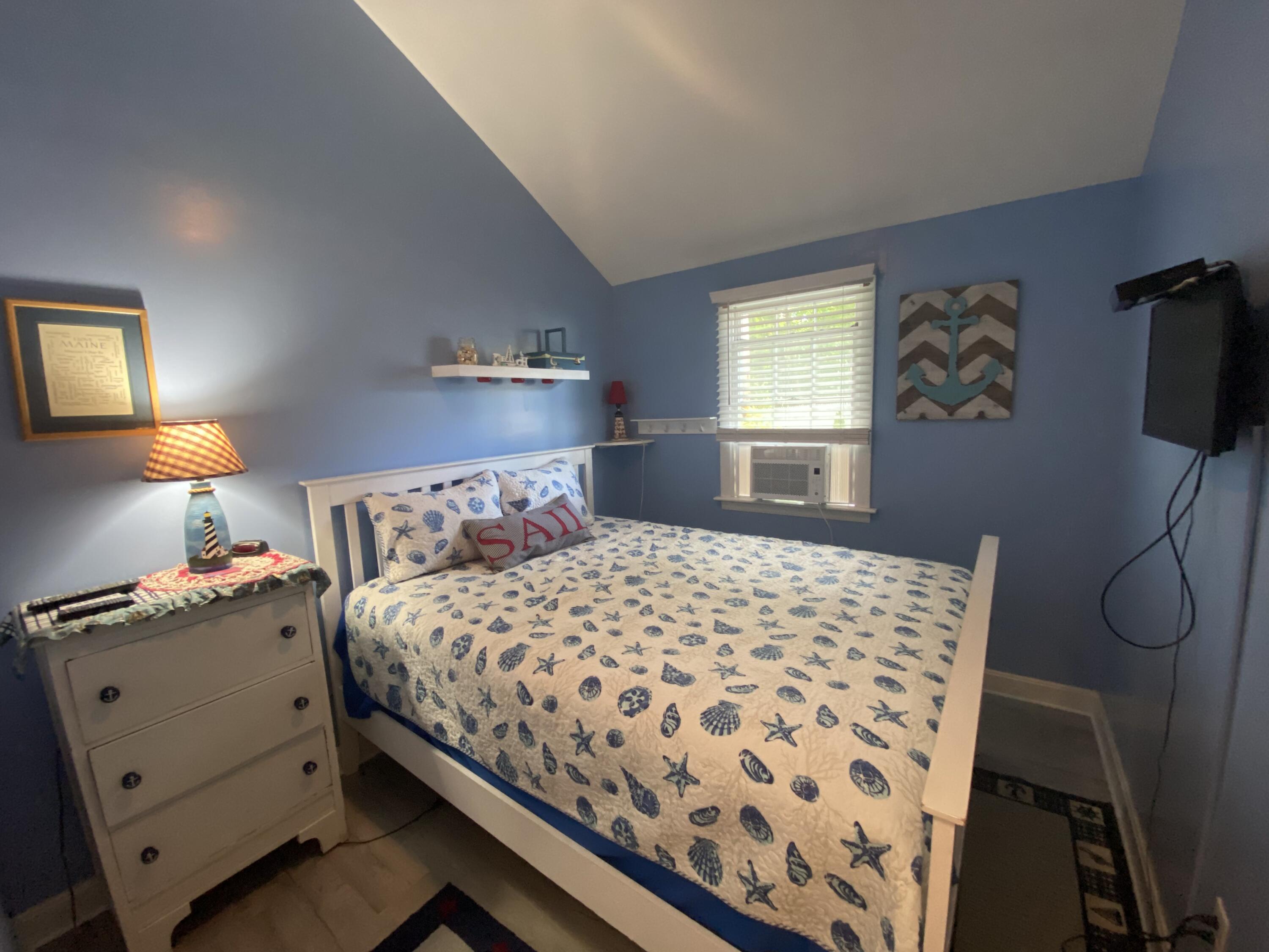 488 Main Street, Unit 6 Ogunquit, ME 03907 - Photo 7 of 10 IMG_7413