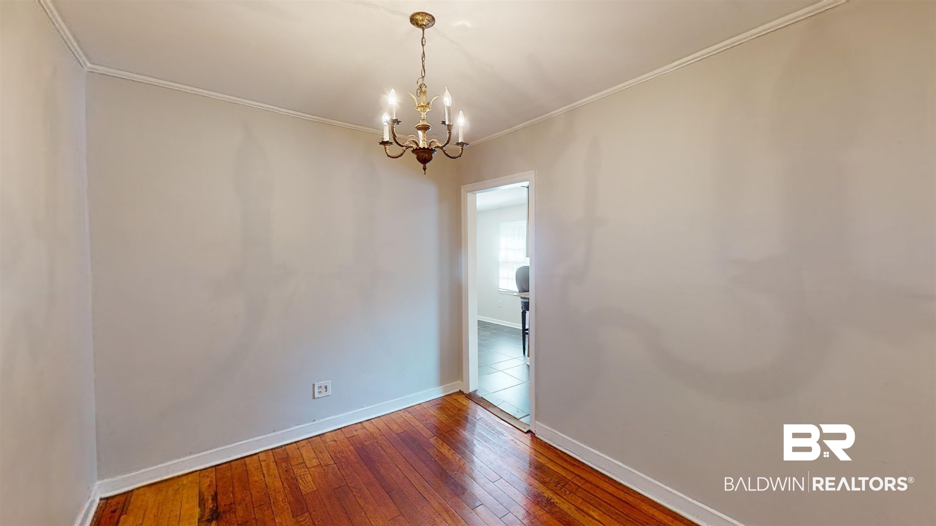 162 Dobbs Avenue Mobile, AL 36606 - Photo 4 of 20