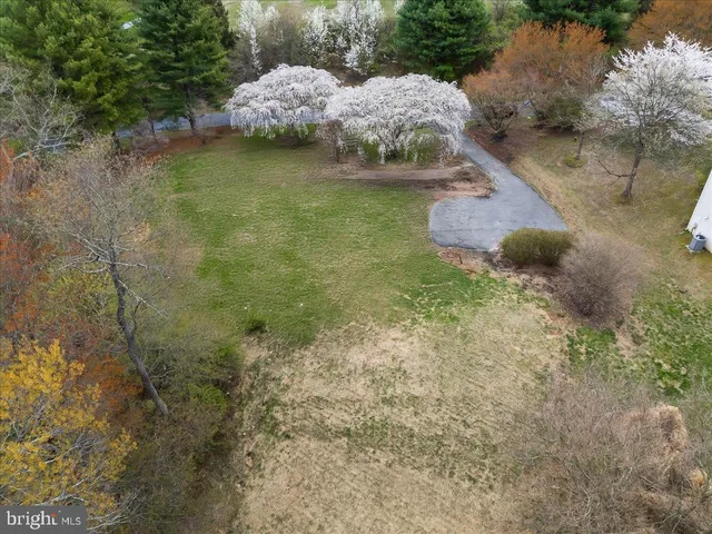 $2,100,000 | 102 Knoxlyn Farm Drive, Kennett Square, PA 19348