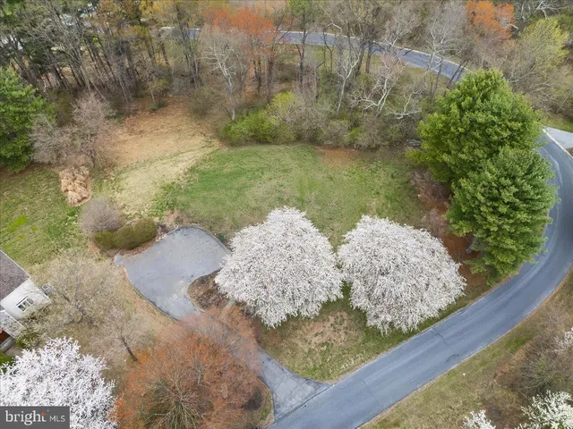 $2,100,000 | 102 Knoxlyn Farm Drive, Kennett Square, PA 19348