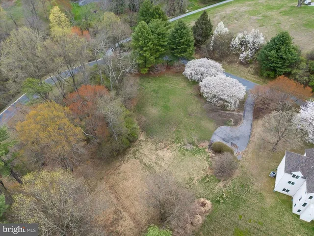 $2,100,000 | 102 Knoxlyn Farm Drive, Kennett Square, PA 19348