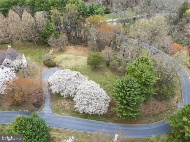 $2,100,000 | 102 Knoxlyn Farm Drive, Kennett Square, PA 19348