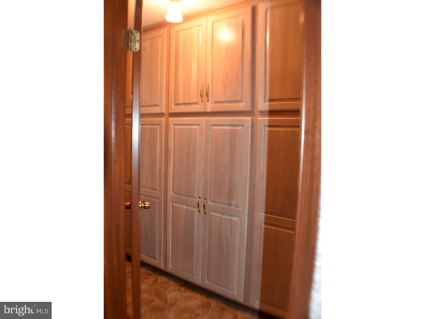 321 Lincoln Road Pilesgrove, NJ 08098 - Photo 17 of 43 Pantry