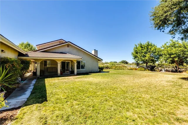 $1,599,500 | 5055 Rancho La Loma Linda Drive, Paso Robles, CA 93446