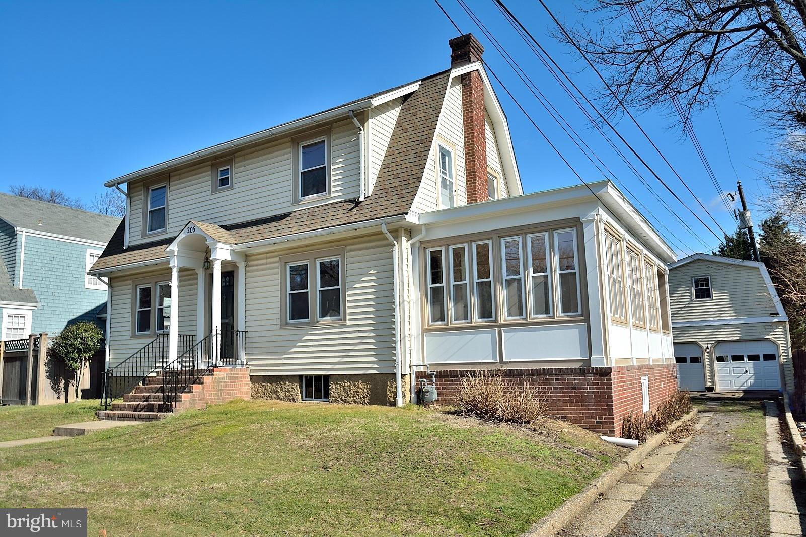 205 Russell Road Alexandria, VA 22301 - Photo 1 of 28 Exterior (Front)