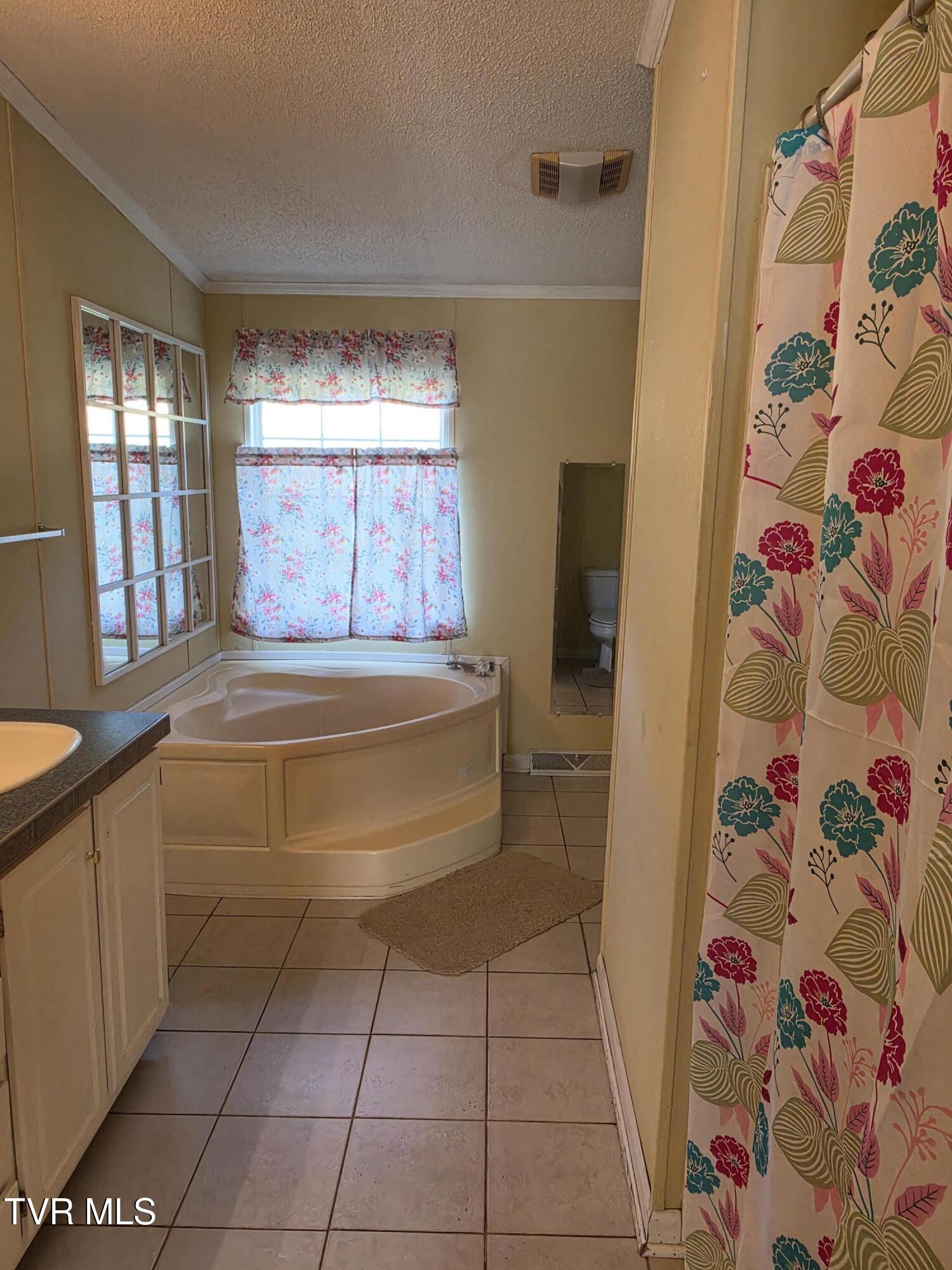 1208 Quarry Road Castlewood, VA 24224 - Photo 19 of 27 20260511_190006