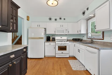 $485,000 | 1016 South Haddow Avenue, Arlington Heights, IL 60005