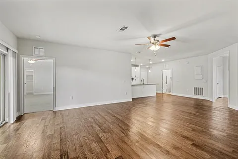 $424,900 | 1735 Wittington Place, Unit 3402, Farmers Branch, TX 75234