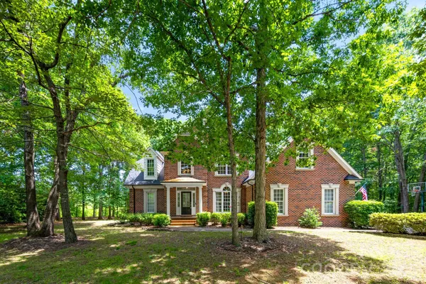 $675,000 | 3146 Beaver Dam Drive, Monroe, NC 28110