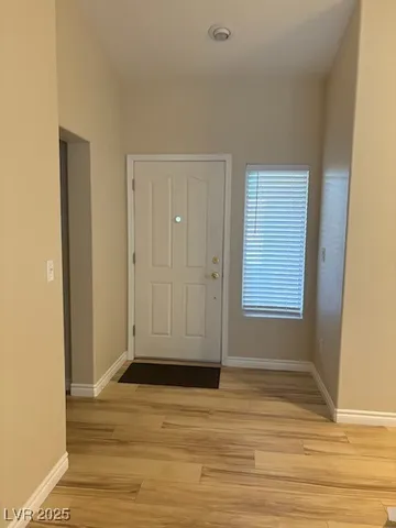 $1,975 | 2605 Deer Lake Street, Las Vegas, NV 89134