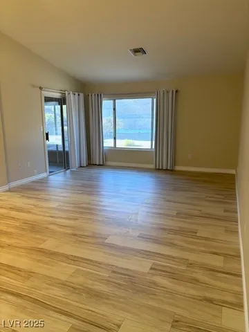 $1,975 | 2605 Deer Lake Street, Las Vegas, NV 89134