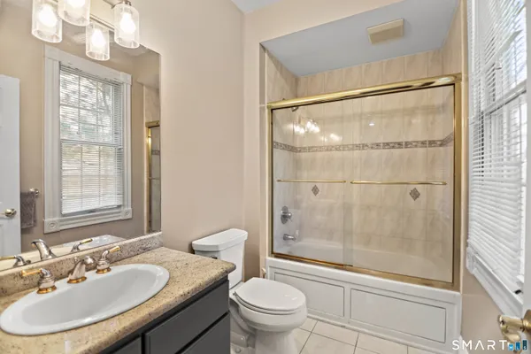 $2,050,000 | 83 Bayberry Hill Road, Avon, CT 06001