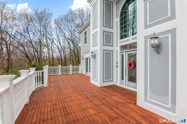 $2,050,000 | 83 Bayberry Hill Road, Avon, CT 06001