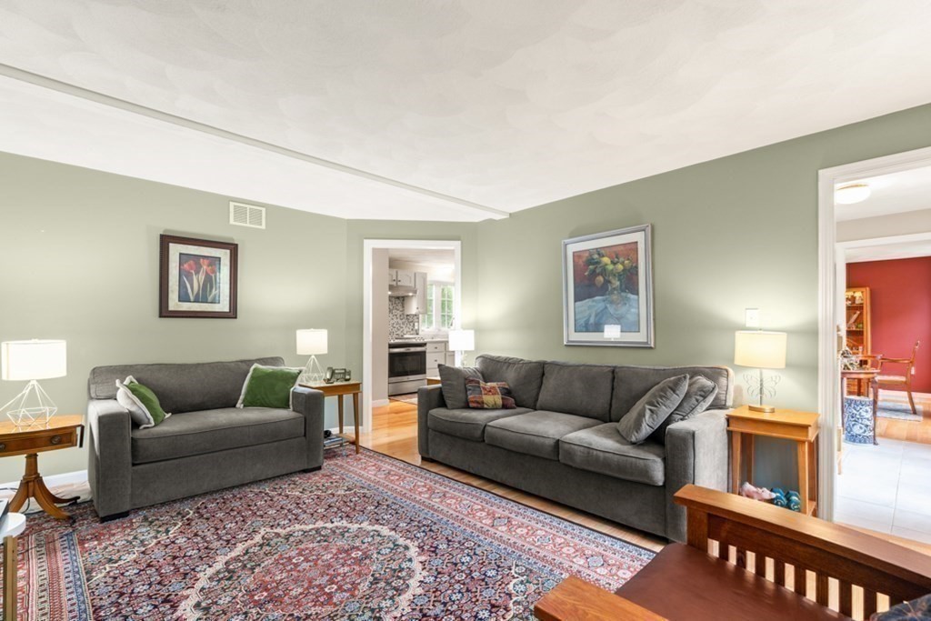 359 Concord Road Billerica, MA 01821 - Photo 21 of 35 a living room with furniture and a couch