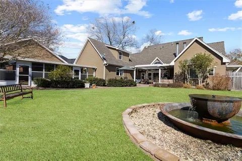 $649,000 | 423 River Oaks Drive, Covington, LA 70433