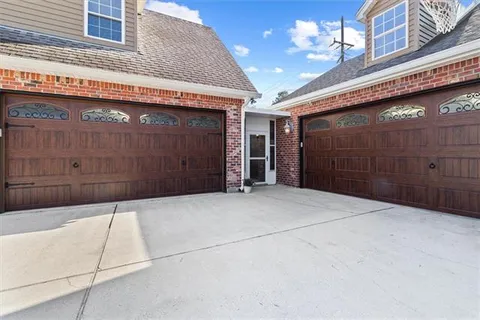 $649,000 | 423 River Oaks Drive, Covington, LA 70433