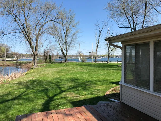 $2,700 | 292 Grayson Road, La Porte, IN 46350