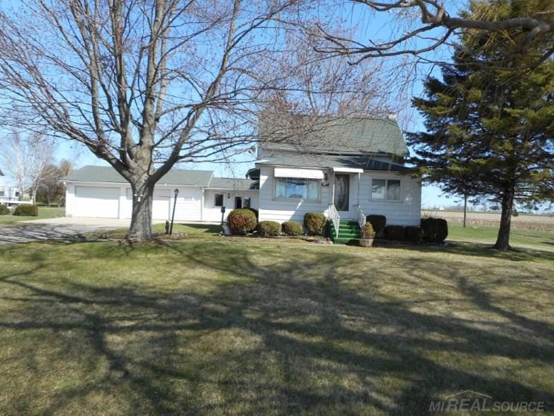 1899 East Deckerville Road Deckerville, MI 48427 - Photo 1 of 4 31239794.JPG