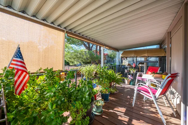 a view of outdoor space