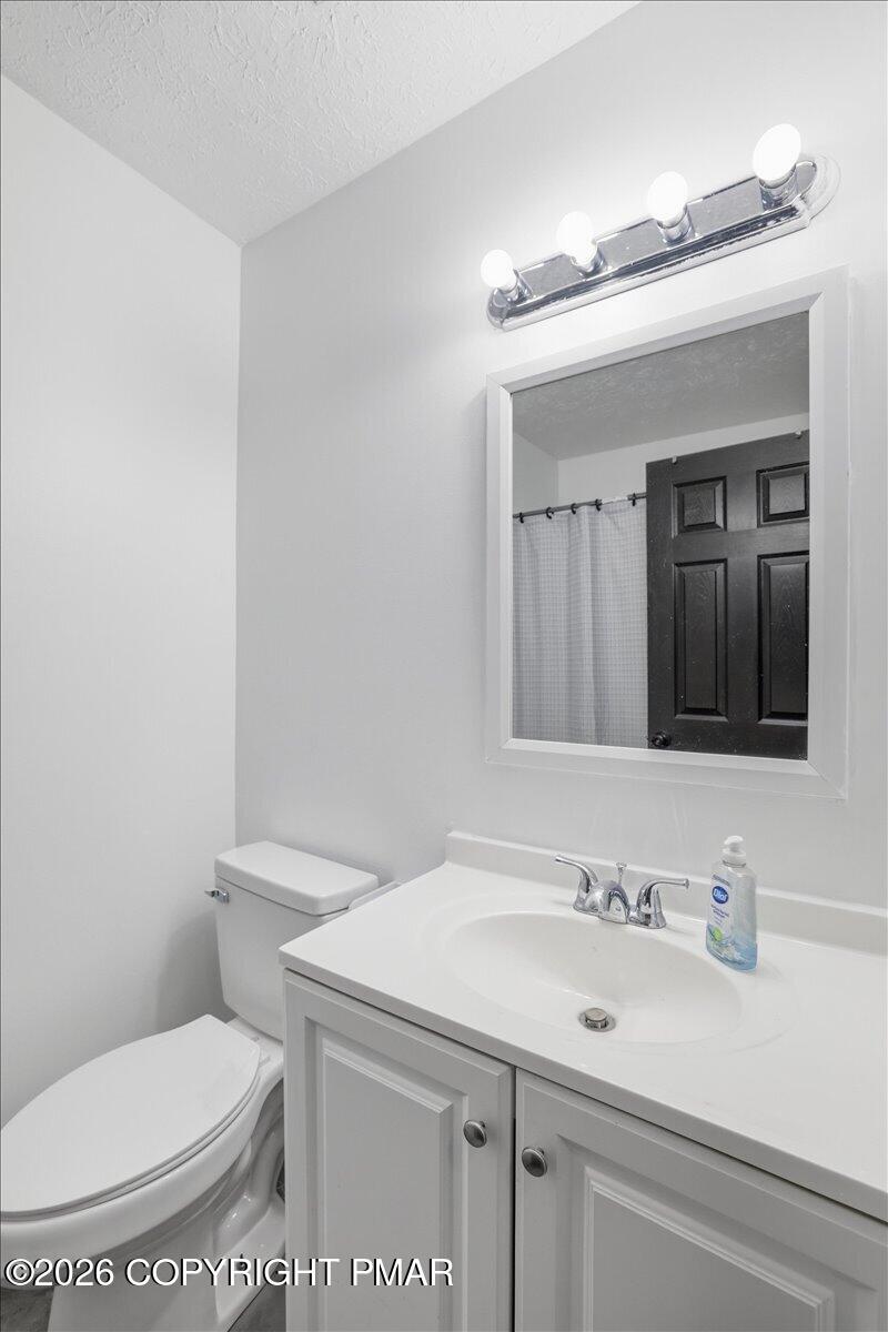 2108 Freedom Way Pocono Summit, PA 18346 - Photo 42 of 92 042-068_847A4072