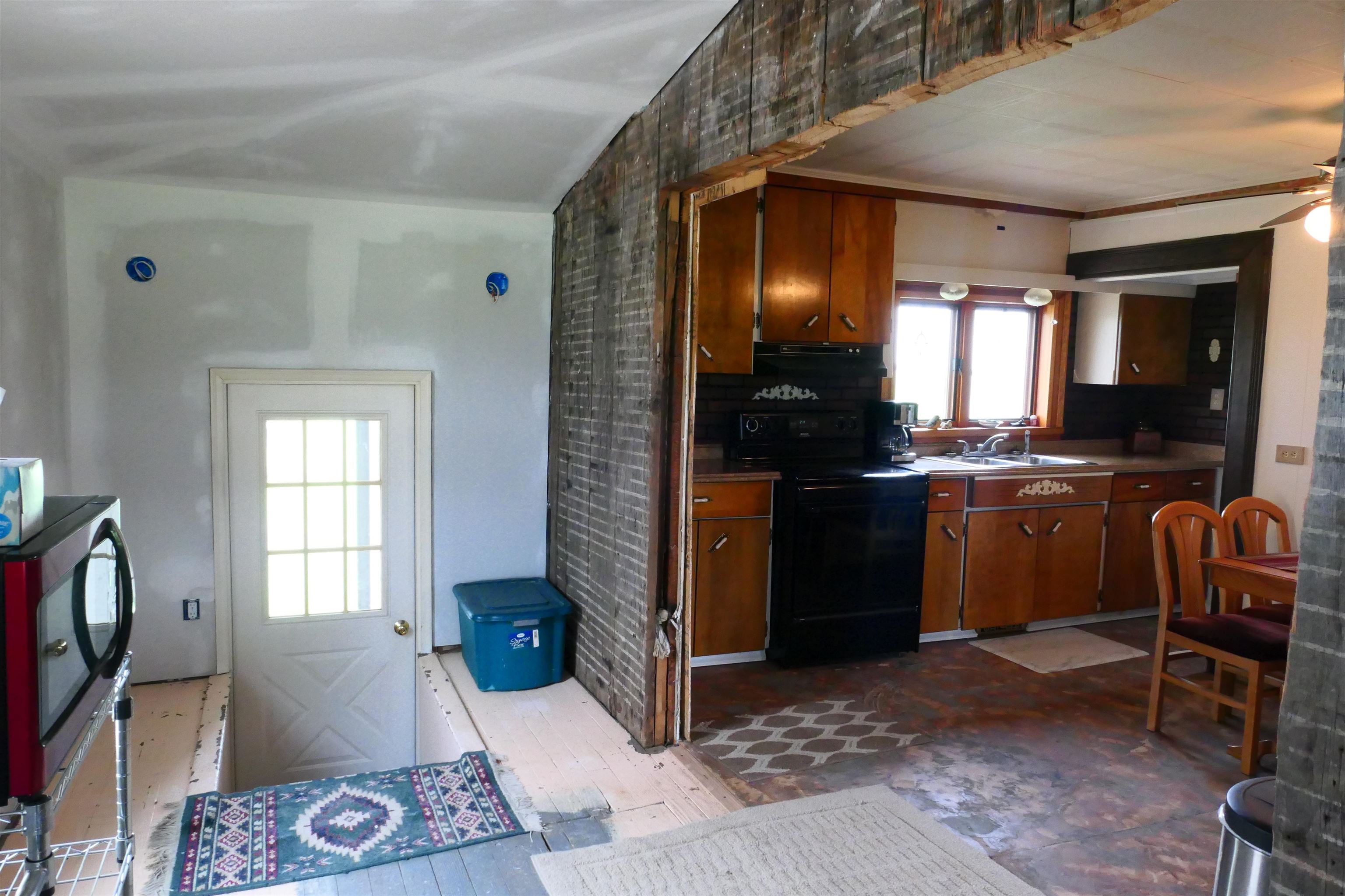 10401 South Barnard Road St. Louis, MI 48880 - Photo 7 of 29 1910027-6.JPG