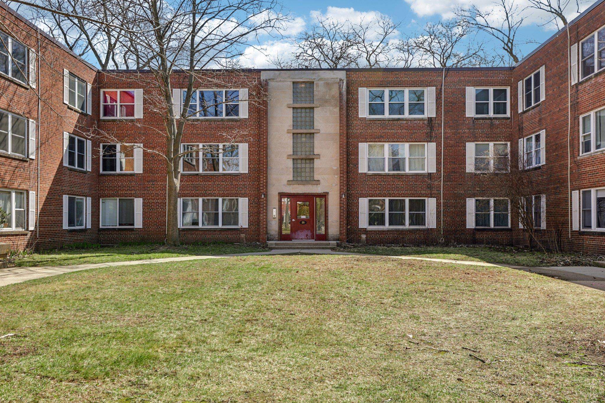 35 Sherman Terrace, Unit 3 Madison, WI 53704 - Photo 1 of 1