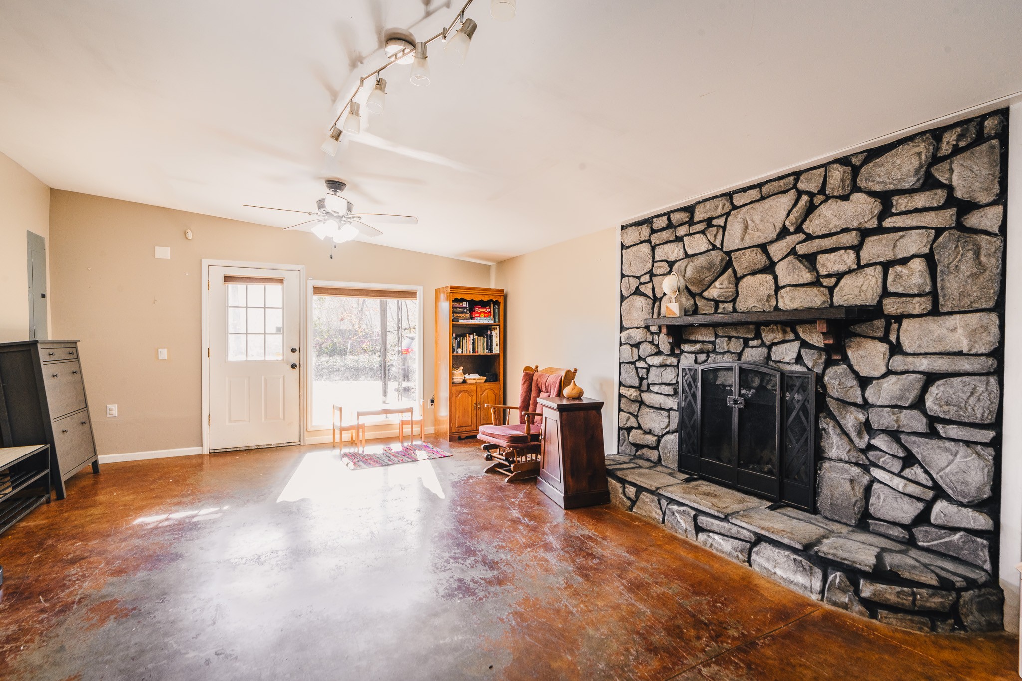 3953 Dry Fork Road Whites Creek, TN 37189 - Photo 33 of 68 a view of an empty room with a fireplace