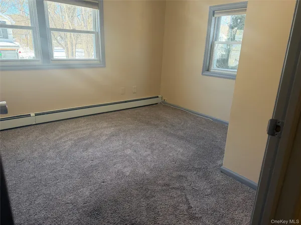 $2,400 | 51 Fallkill Avenue, Unit 2, Poughkeepsie, NY 12601