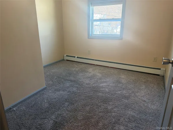 $2,400 | 51 Fallkill Avenue, Unit 2, Poughkeepsie, NY 12601