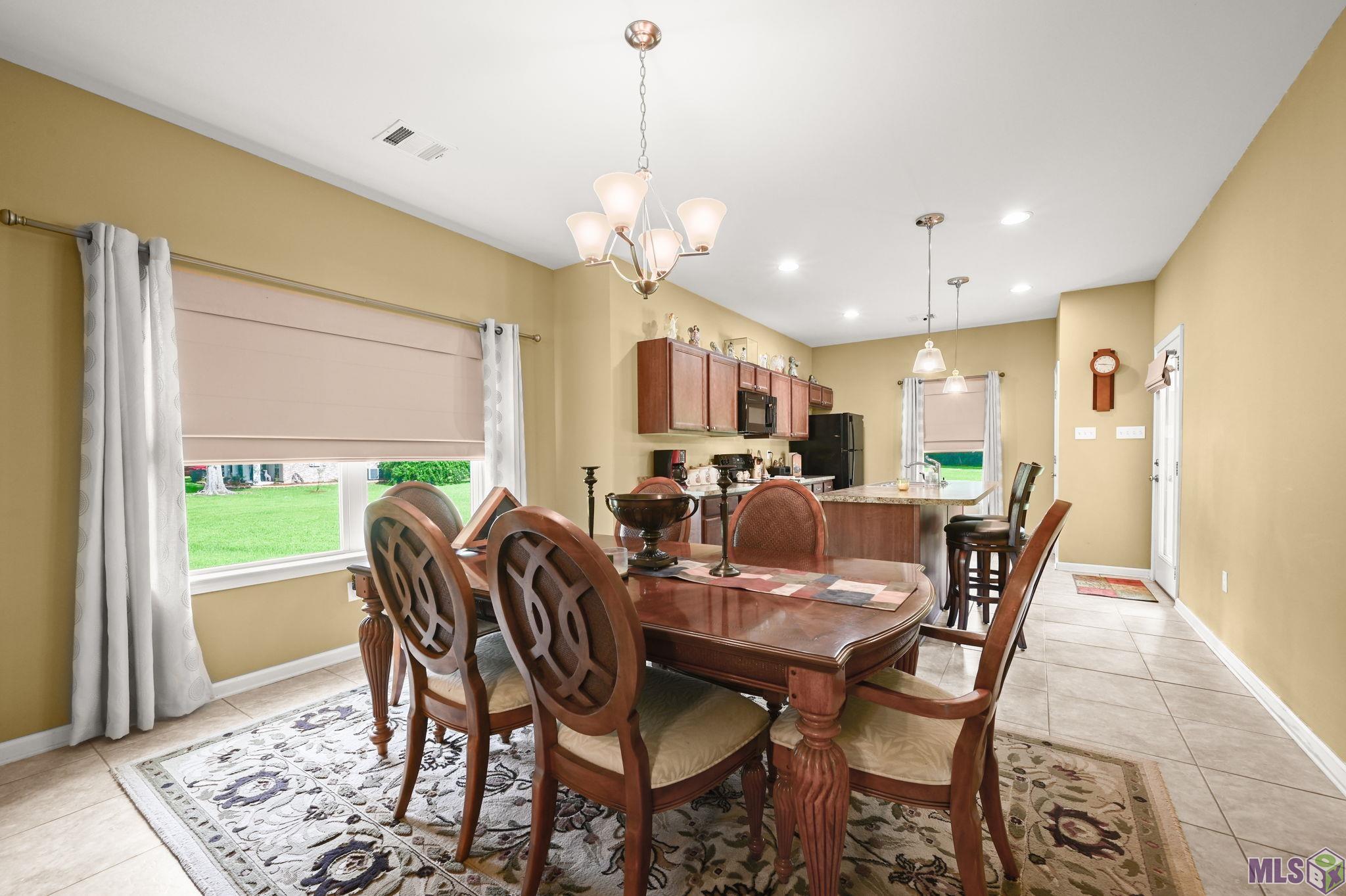 13567 Arnold Road Walker, LA 70785 - Photo 5 of 17
