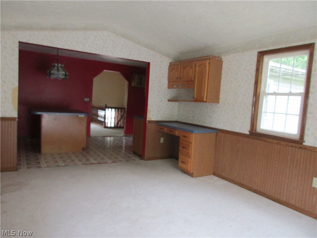 6479 Gibbs Road Andover, OH 44003 - Photo 7 of 17 Gallery Image 7
