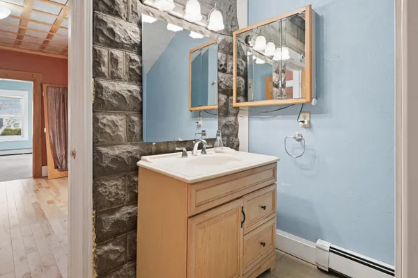$300,000 | 74 High Street, Waterville, ME 04901