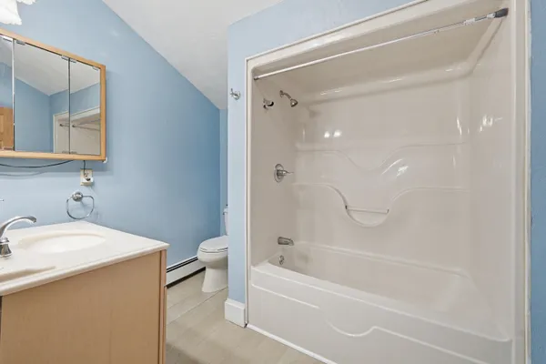$300,000 | 74 High Street, Waterville, ME 04901