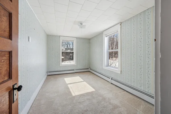 $329,999 | 74 High Street, Waterville, ME 04901