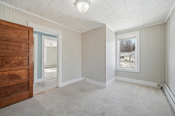 $329,999 | 74 High Street, Waterville, ME 04901